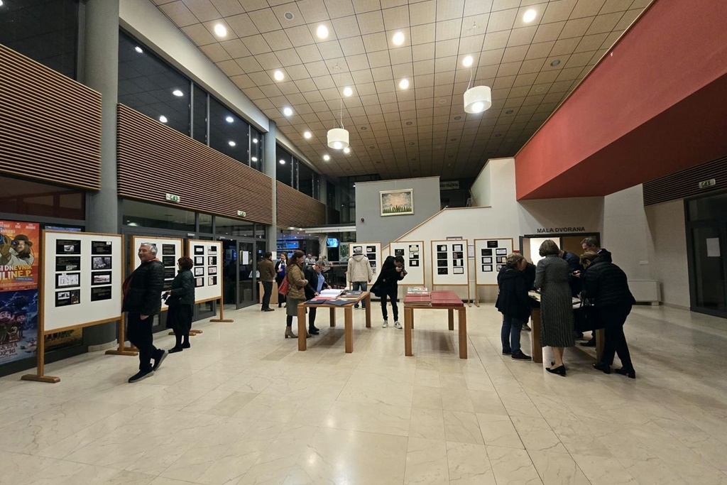 gnm knjiznica – obljetnica (8) gnm knjiznica – obljetnica (8)