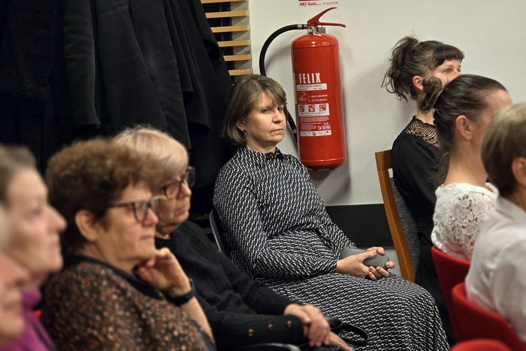 gnm knjiznica – obljetnica (9) gnm knjiznica – obljetnica (9)