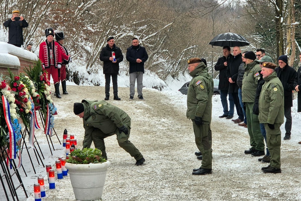 gnm komemoracija podrute (18) gnm komemoracija podrute (18)