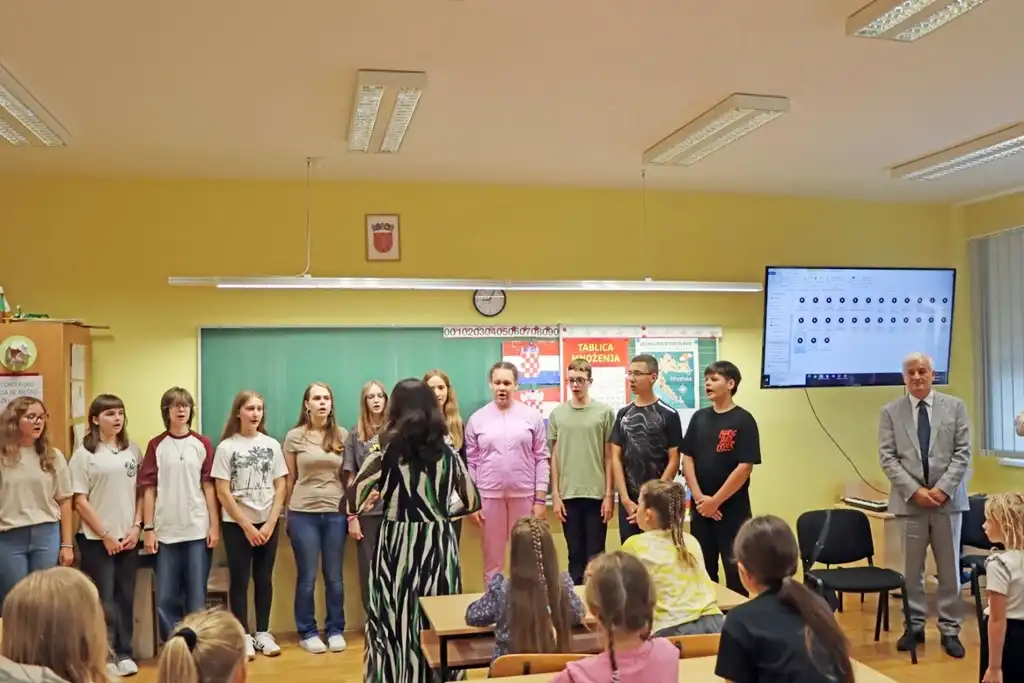gnm-prvi dan skole (10)