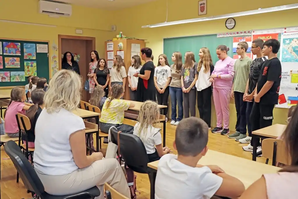 gnm-prvi dan skole (11)