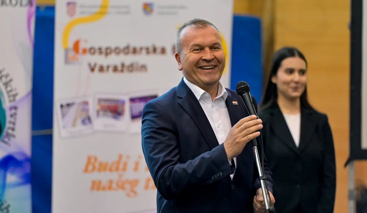 gospodarska_skola_varazdin_smotra_zadruga_sajam_vjezbenickih_tvrtki_2025 (18) – vz zup gospodarska_skola_varazdin_smotra_zadruga_sajam_vjezbenickih_tvrtki_2025 (18) – vz zup