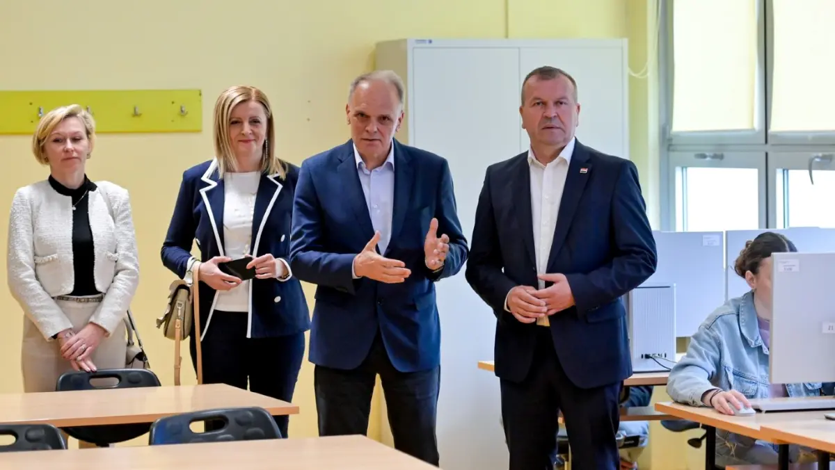 gospodarska_skola_varazdin_smotra_zadruga_sajam_vjezbenickih_tvrtki_2025 (26) – vz zup gospodarska_skola_varazdin_smotra_zadruga_sajam_vjezbenickih_tvrtki_2025 (26) – vz zup