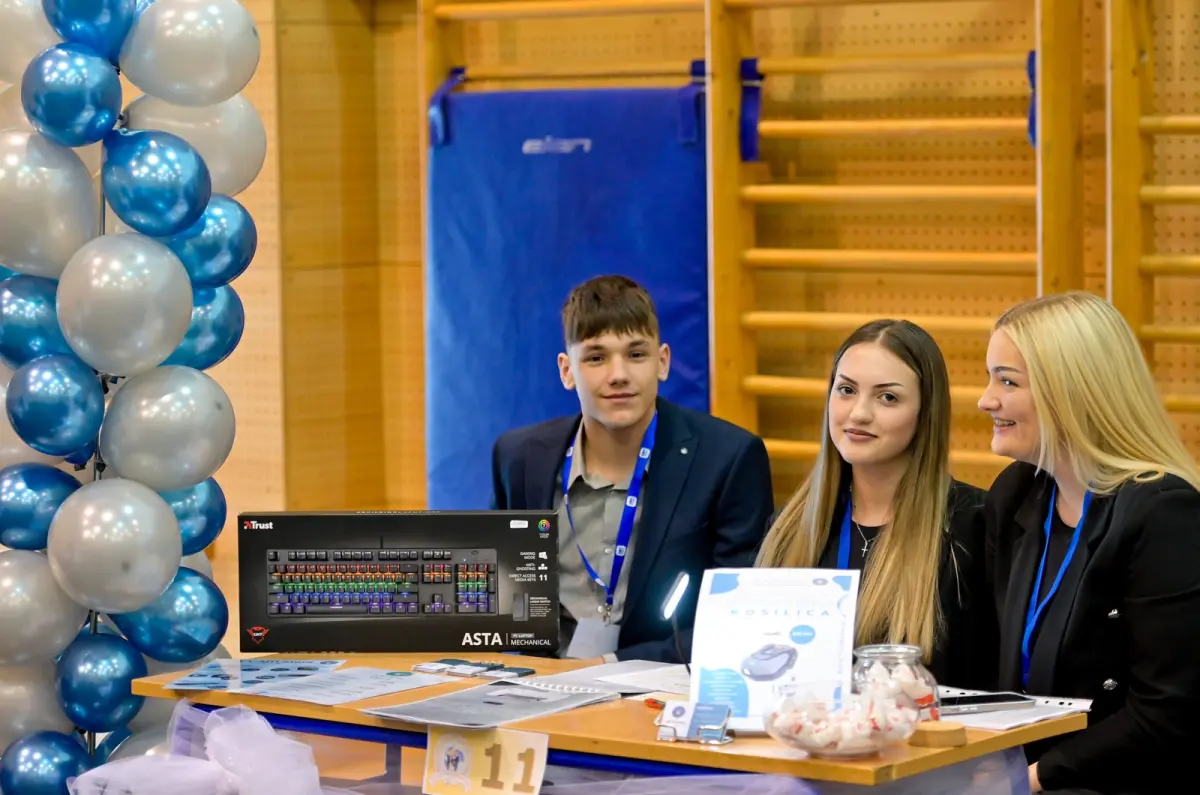 gospodarska_skola_varazdin_smotra_zadruga_sajam_vjezbenickih_tvrtki_2025 (4) – vz zup gospodarska_skola_varazdin_smotra_zadruga_sajam_vjezbenickih_tvrtki_2025 (4) – vz zup