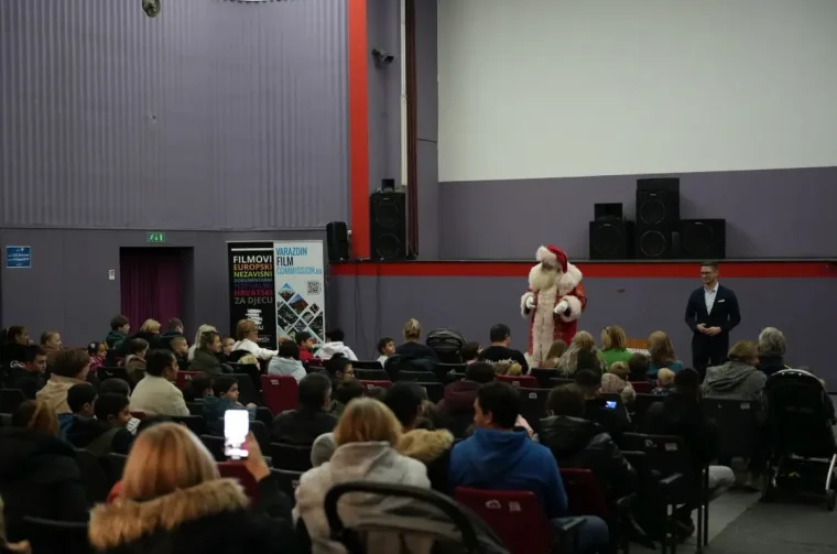 grad pokloni 01 grad pokloni 01