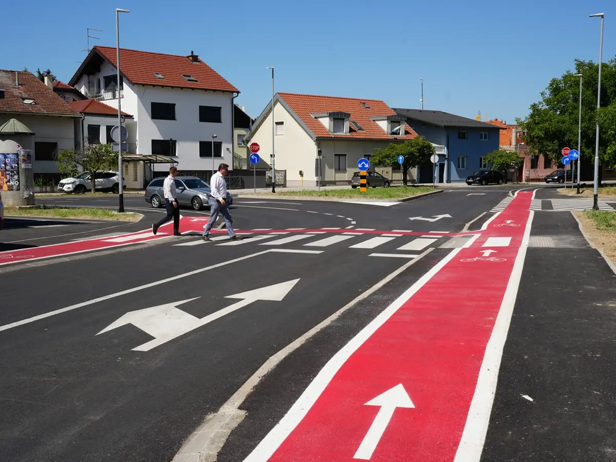 grad ulice uredjenje – grad vz 07