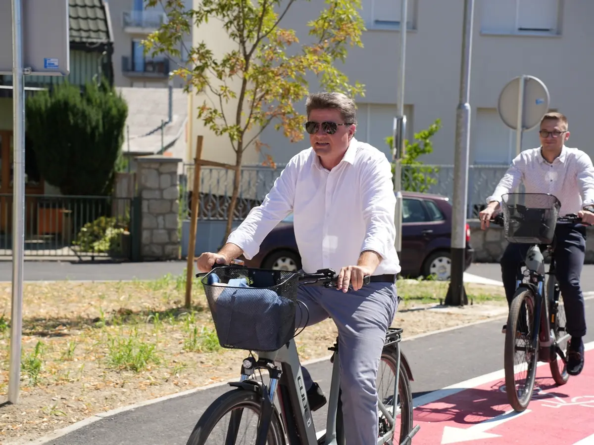 grad ulice uredjenje – grad vz 08