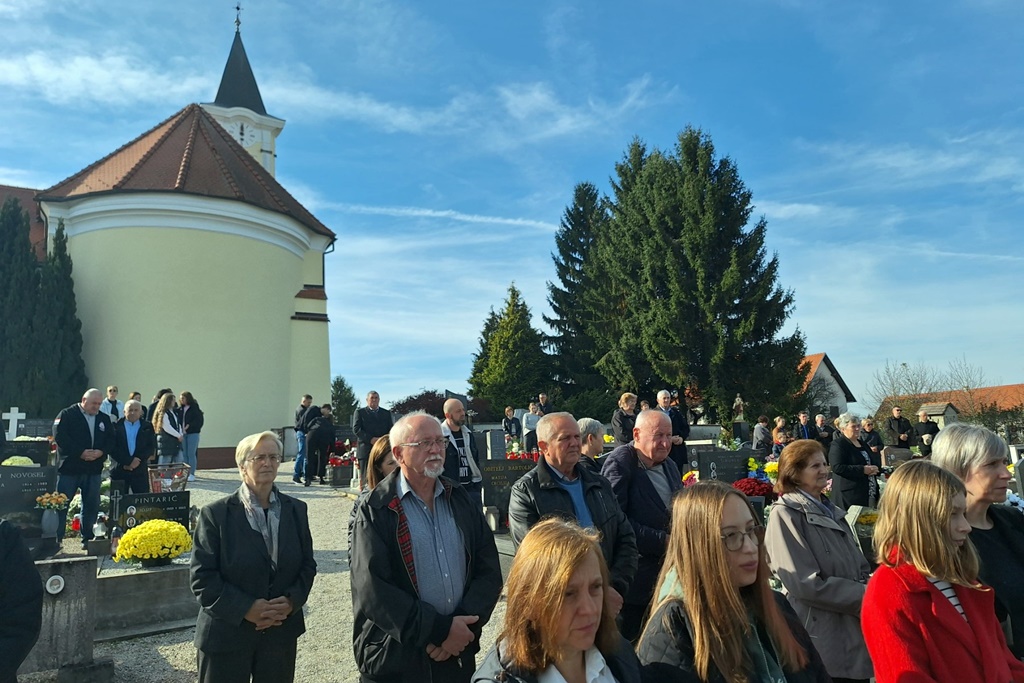 groblje svibovec-blagoslov (10)