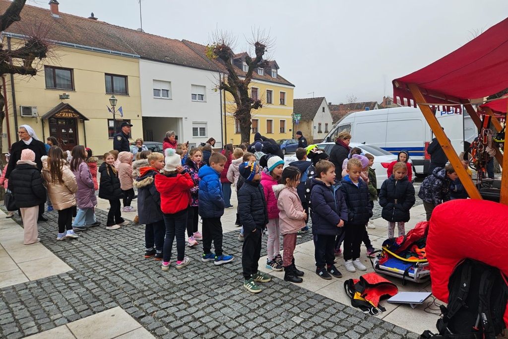 gvt-civilna zastita-predstavljanje (16)