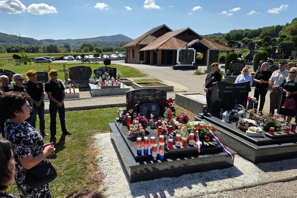 gvt-obiljezavanje godisnjice-dvekar (6) gvt-obiljezavanje godisnjice-dvekar (6)