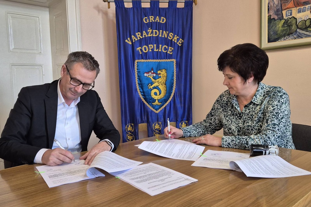 gvt-potpisivanje ugovor-colas-parkiraliste (3)