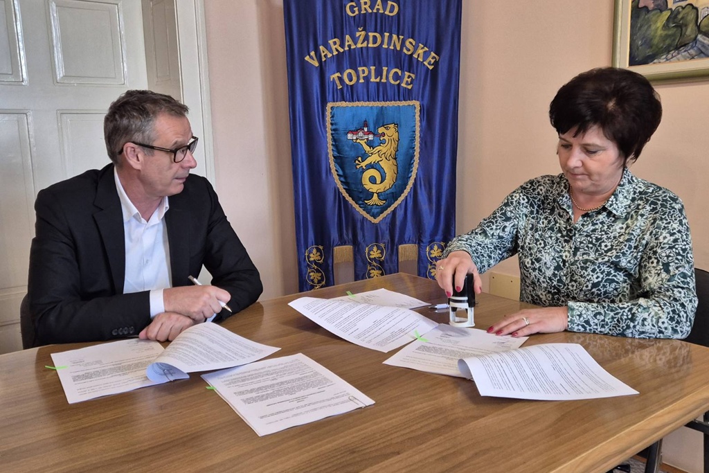 gvt-potpisivanje ugovor-colas-parkiraliste (6)