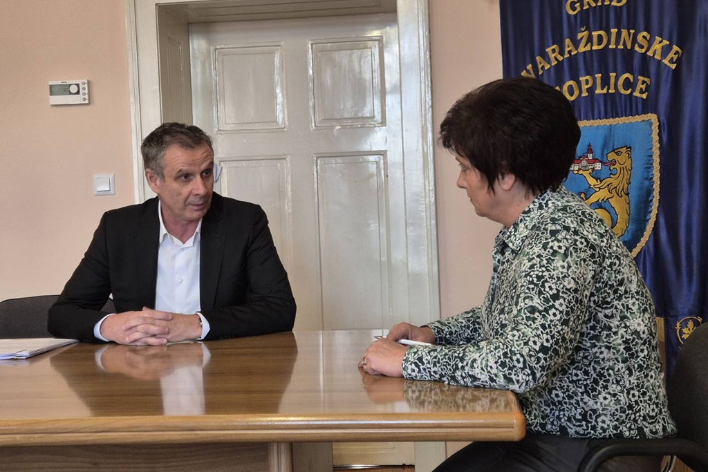 gvt-potpisivanje ugovor-colas-parkiraliste (7)