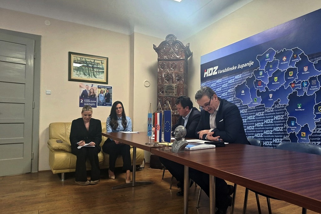 hdz akademska zajednica (13) hdz akademska zajednica (13)