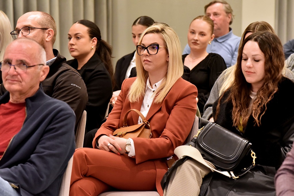 hdz mladez (18) hdz mladez (18)