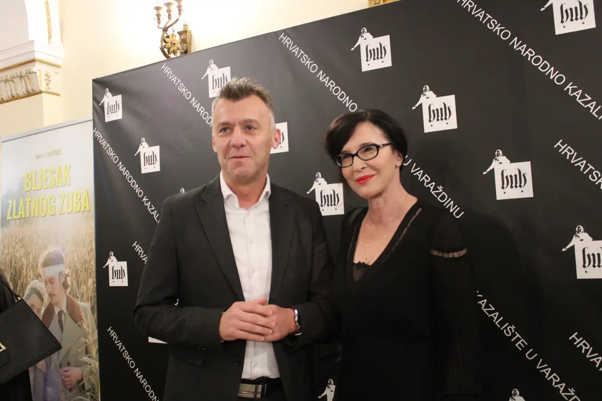 hnk premijera bljesak zlatnog zuba 06