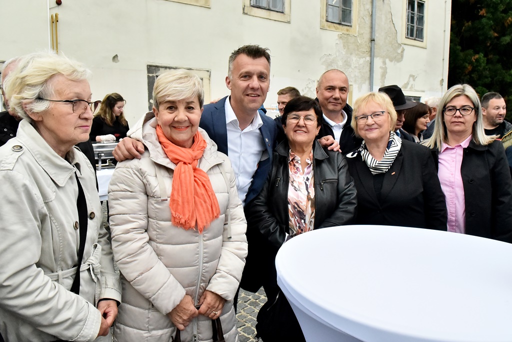 hns skup (18)