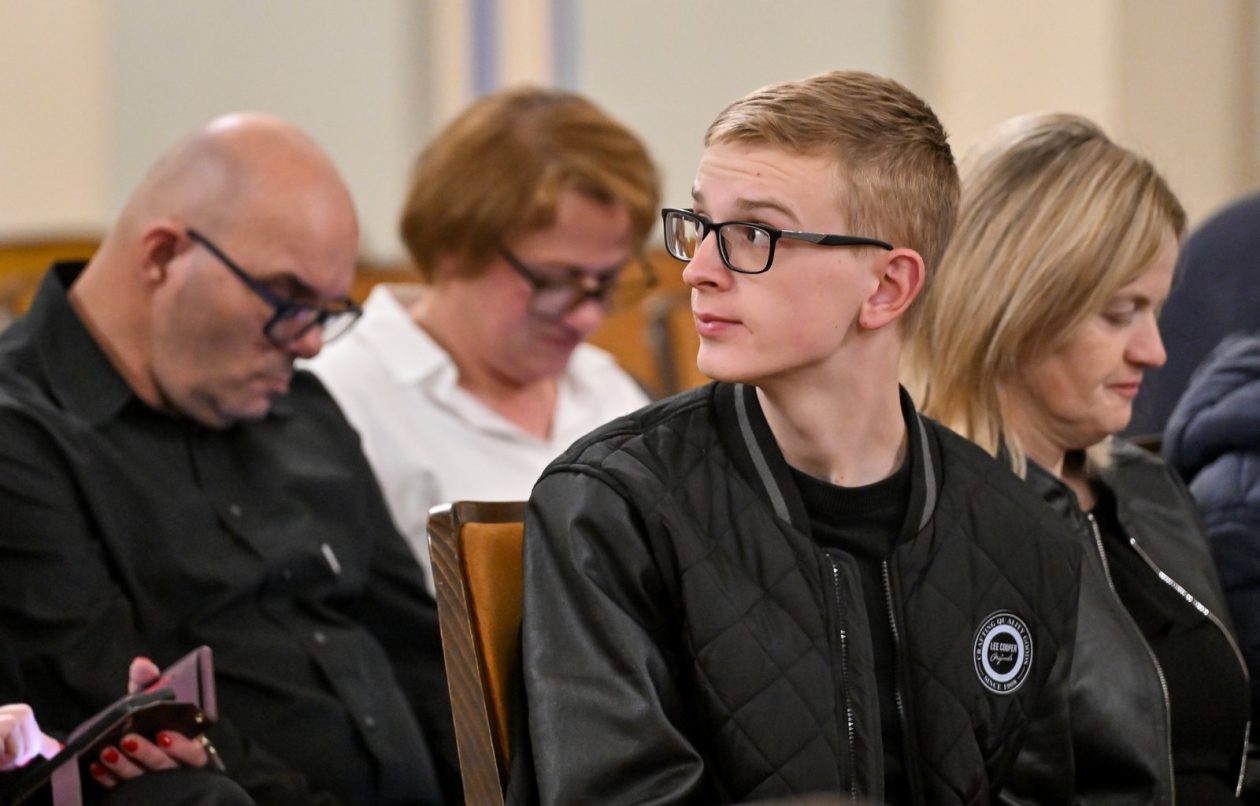 index (19) index (19)