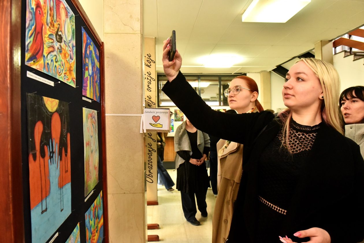 izlozba_otvorenje_lik_2026_srednja_strukovna_varazdin (6)