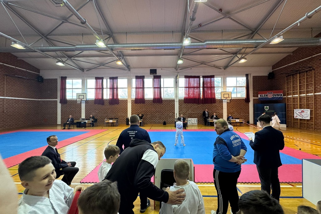 karate klub klenovnik-turnir (12) karate klub klenovnik-turnir (12)