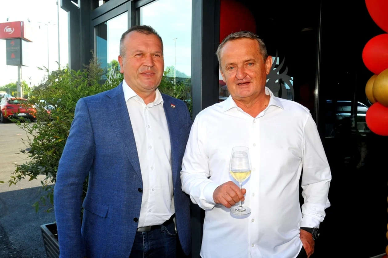 kisicek restorani – vzhr 19
