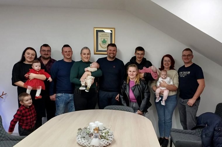 klenovnik-dodjela potpora bebama (7)