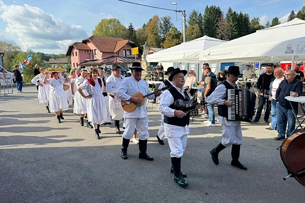 klenovnik-javni poziv za udruge (1)