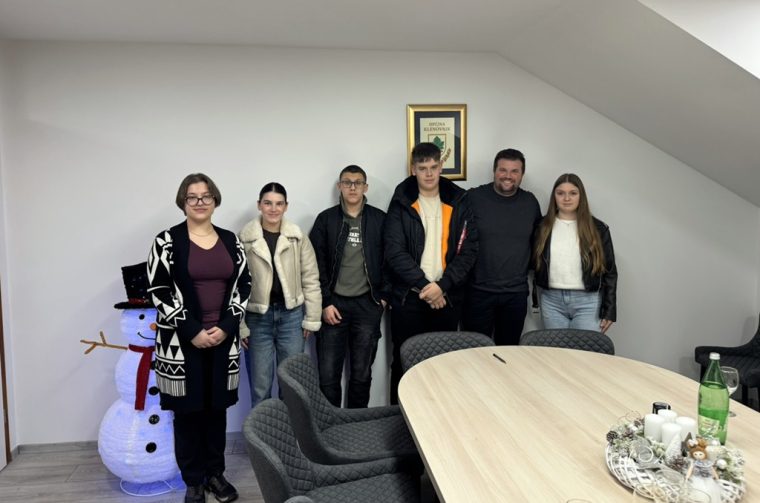 klenovnik stipendije