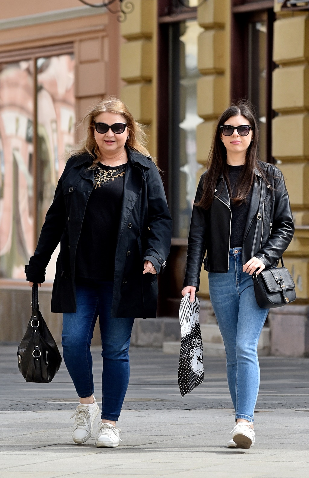 klikom po varaždinu 11 4 (4) klikom po varaždinu 11 4 (4)