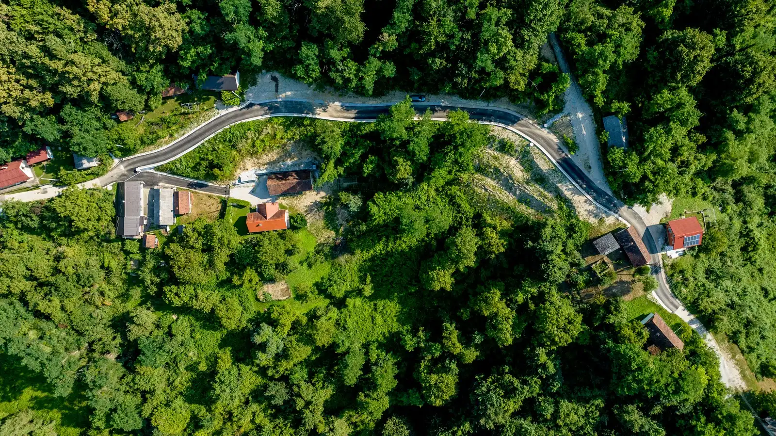 klizista_obilazak_ministar_bacic_kolovoz_2024 (2) klizista_obilazak_ministar_bacic_kolovoz_2024 (2)