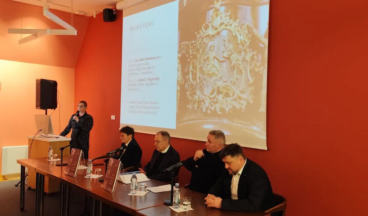 knjiga martijanec – gradska knjiznica 03