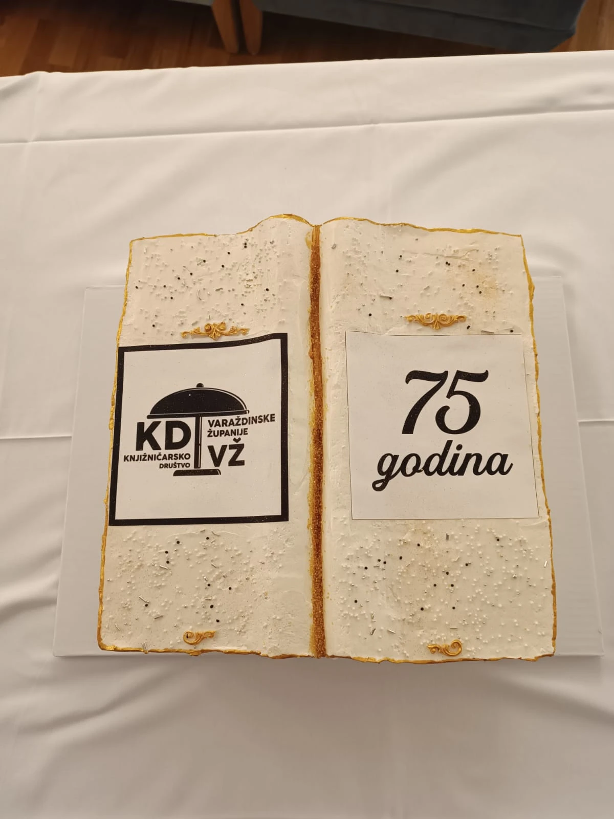 knjiznicarsko drustvo 03