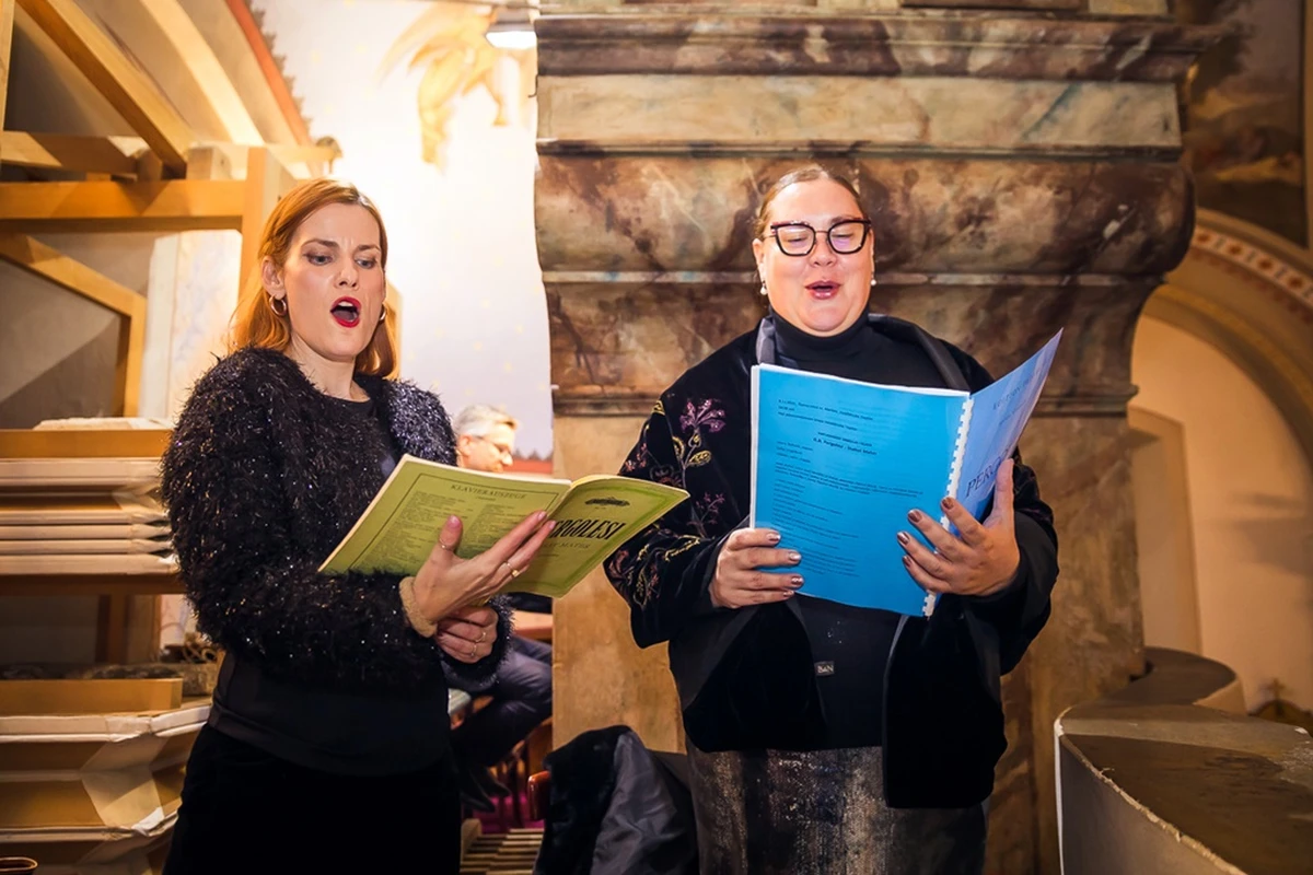 koncert jelena stefanic sofija cingula – foto grad vz toplice 18