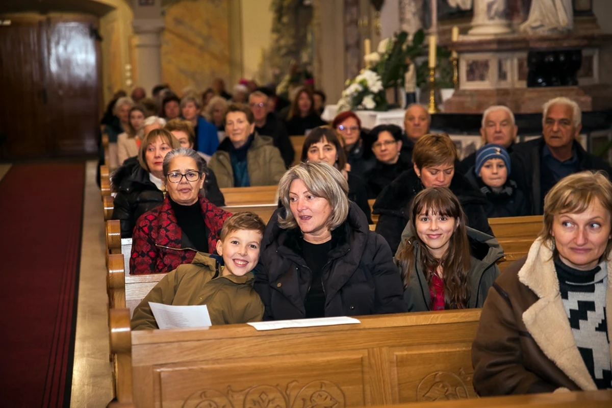 koncert jelena stefanic sofija cingula – foto grad vz toplice 21