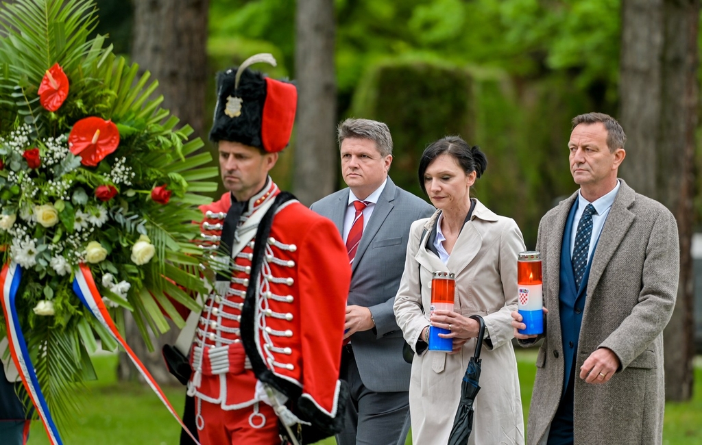 kosturnica_2 kosturnica_2