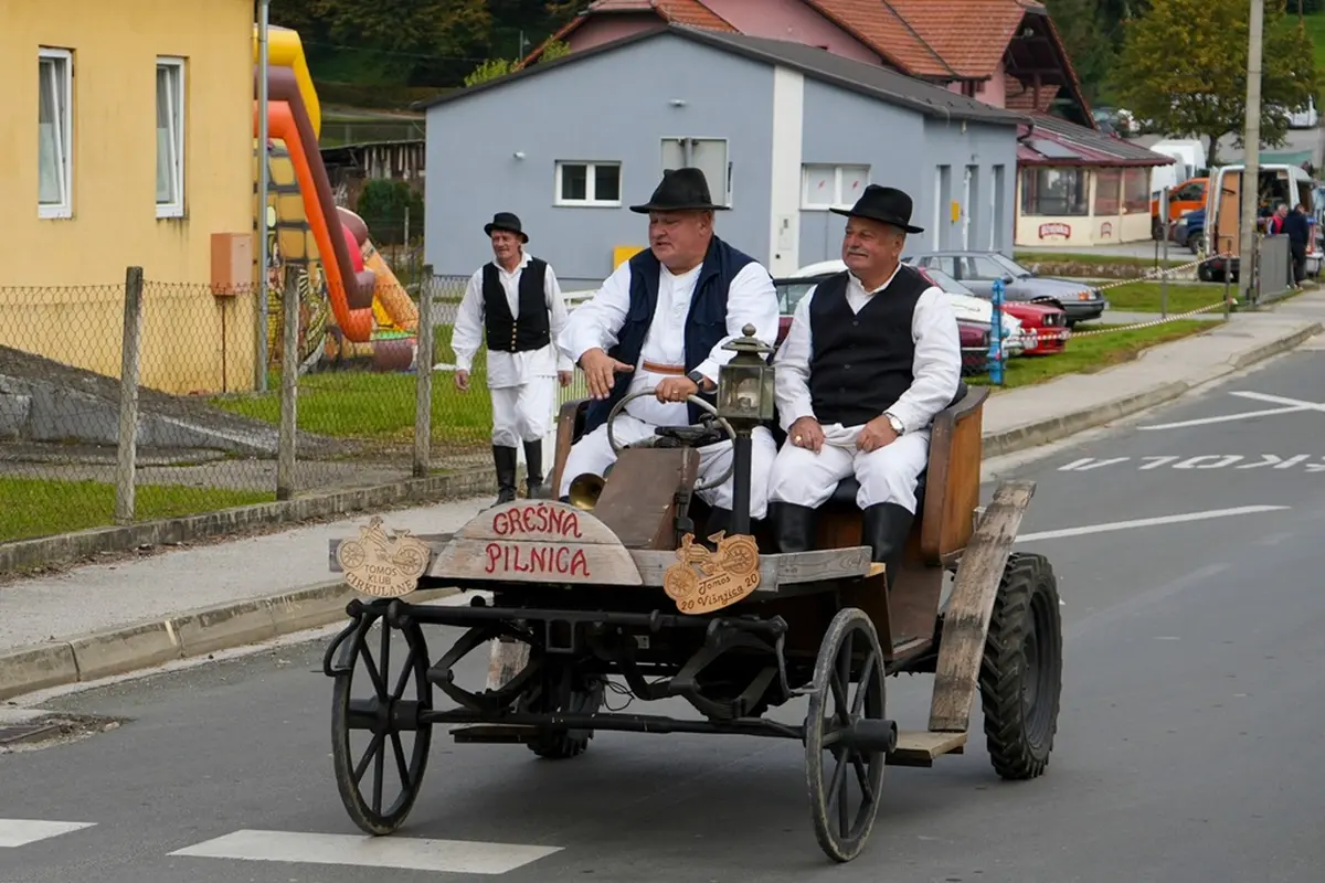 kud klenovnik (6) kud klenovnik (6)