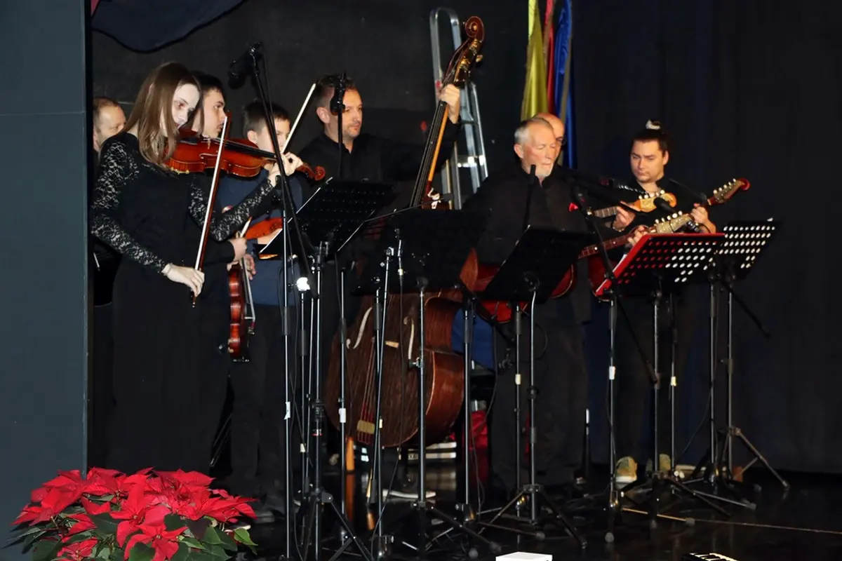 kud marof (12) kud marof (12)