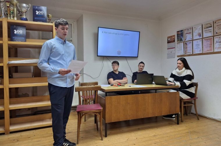 kud toplice, skupština (1)