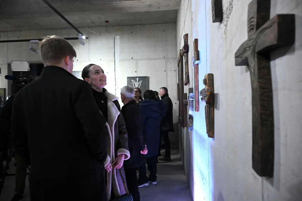 lupino katehon – marko lukunic pxl 03