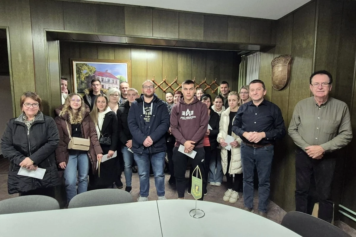 mali bukovec-stipendije (1)