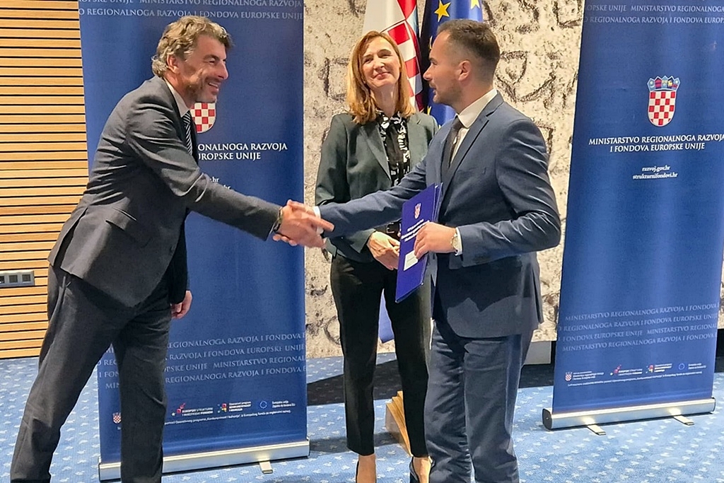 martijanec-dodjela ugovora-vatrogasni dom (2) martijanec-dodjela ugovora-vatrogasni dom (2)