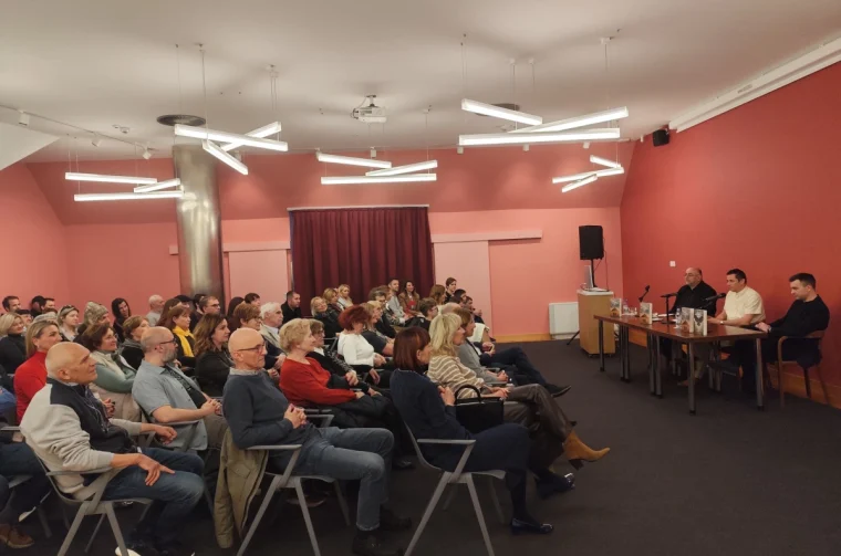 matija roki – gradska knjiznica vz 01