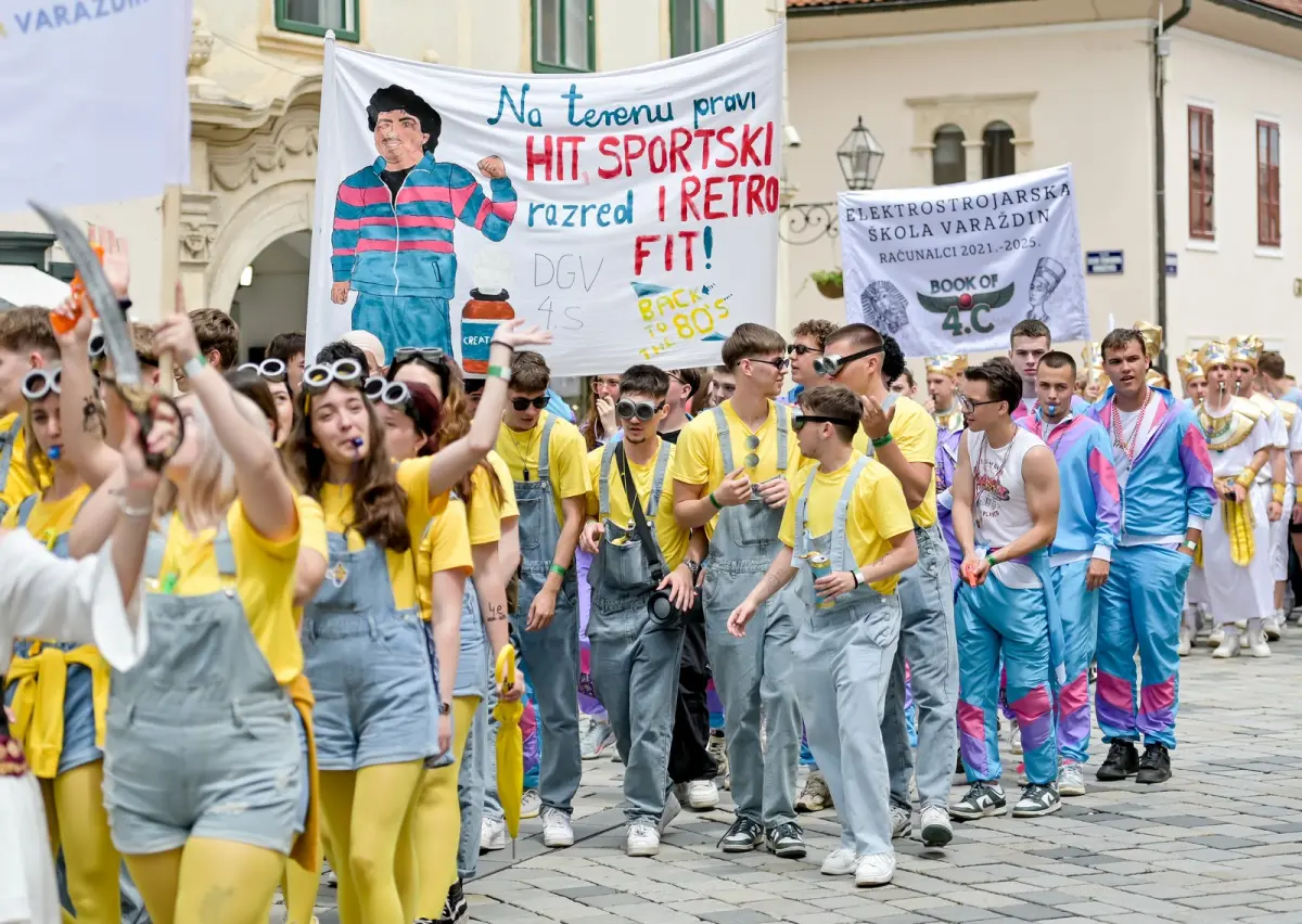 maturantika_mimohod_varazdinska_zupanija_2025 (11) maturantika_mimohod_varazdinska_zupanija_2025 (11)