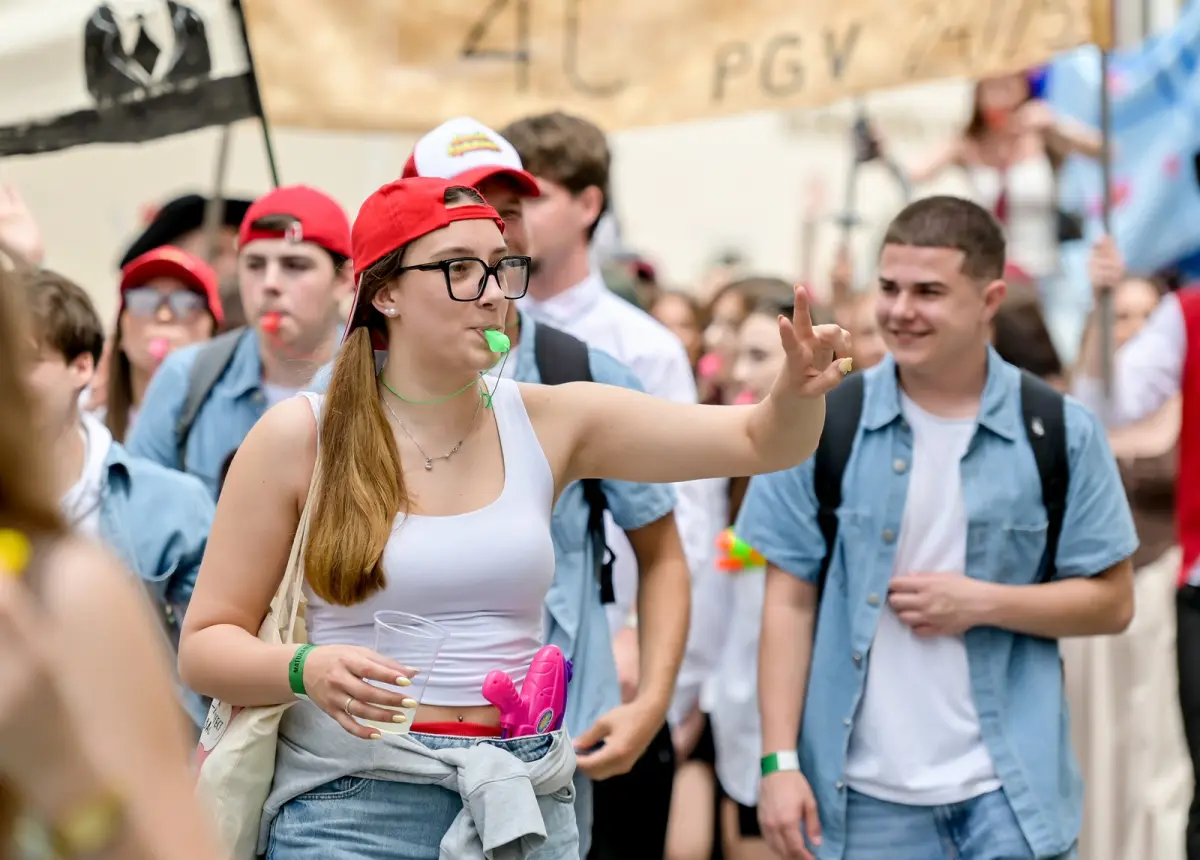 maturantika_mimohod_varazdinska_zupanija_2025 (14) maturantika_mimohod_varazdinska_zupanija_2025 (14)