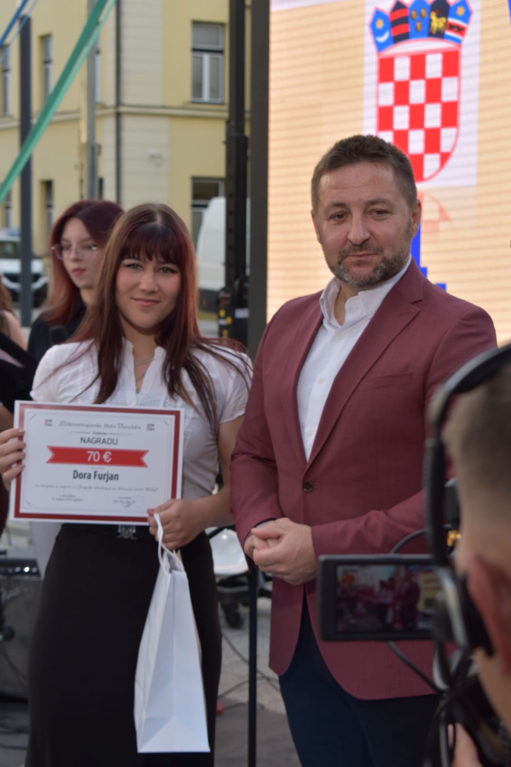 mecnagrade09 mecnagrade09