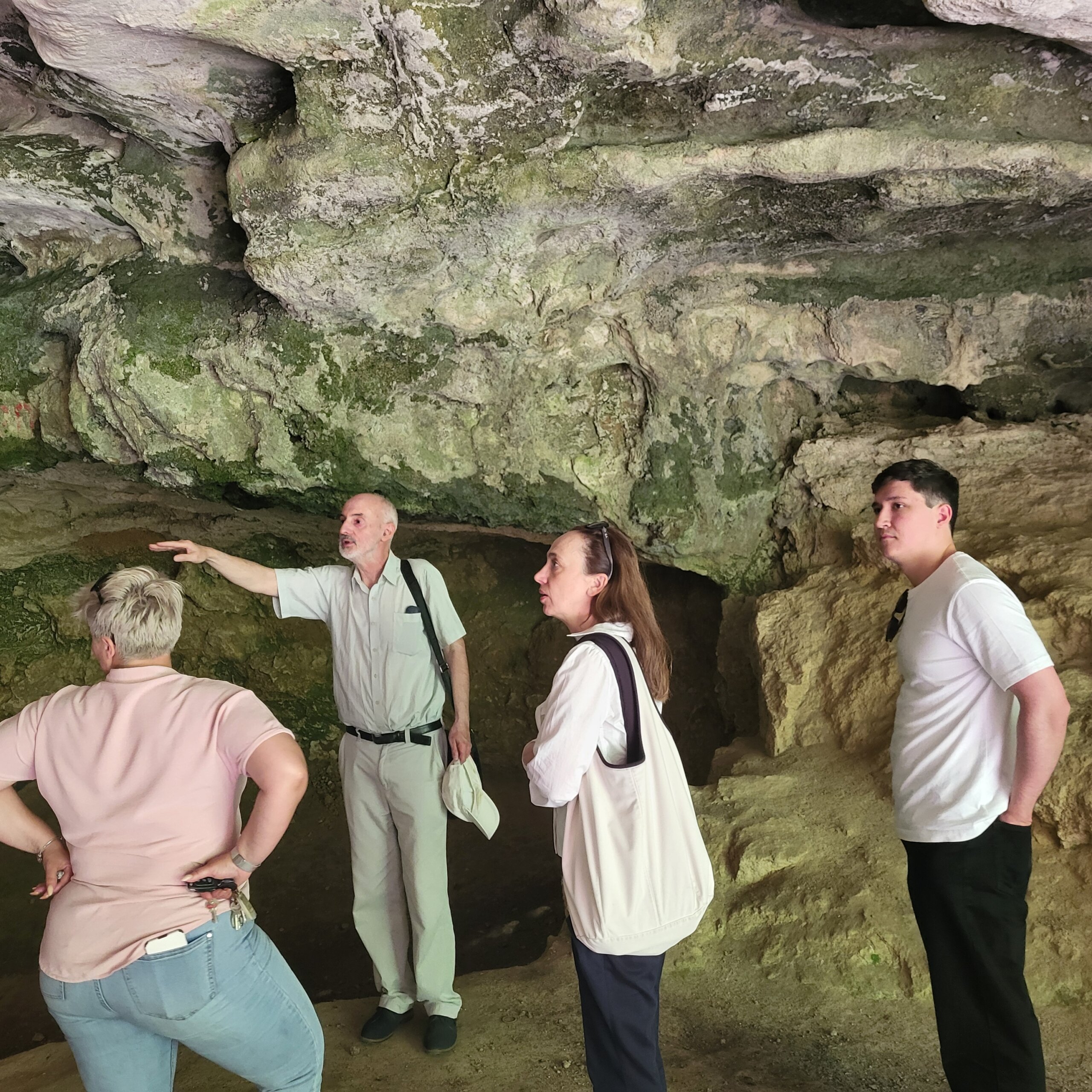 media_20250505_121520_460549495317793073