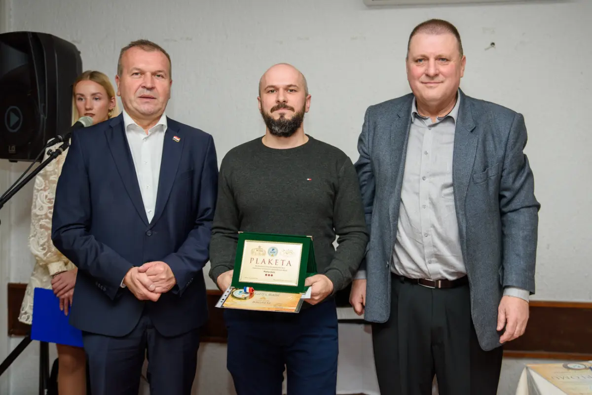 medjunarodno_ocjenjivanje_meda (27) medjunarodno_ocjenjivanje_meda (27)