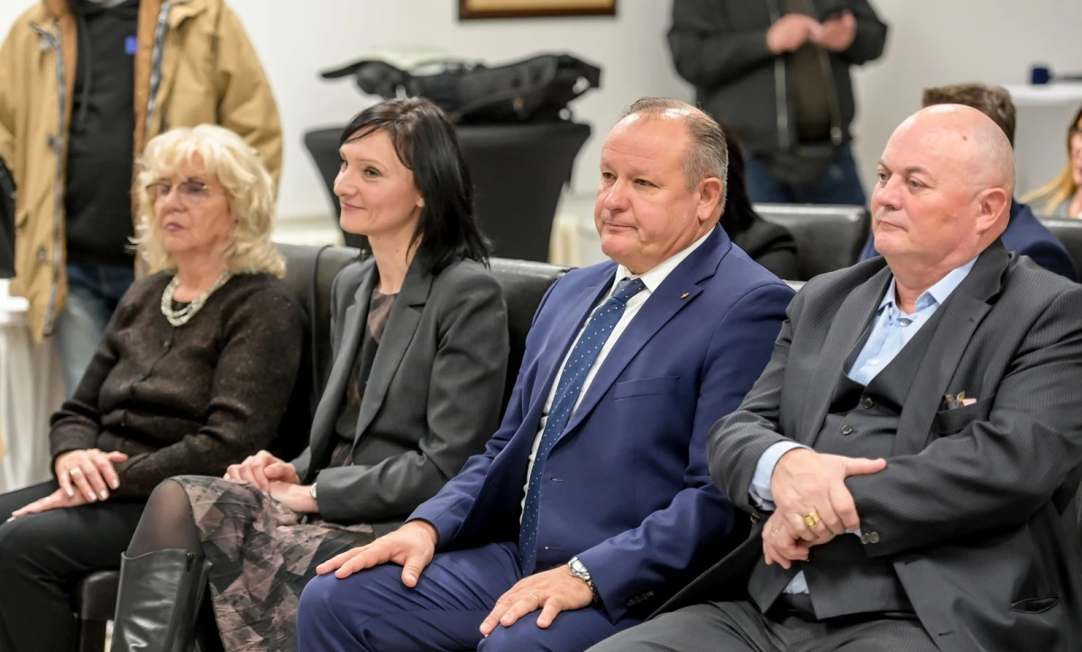 minerva – vz zupanija 01 minerva – vz zupanija 01