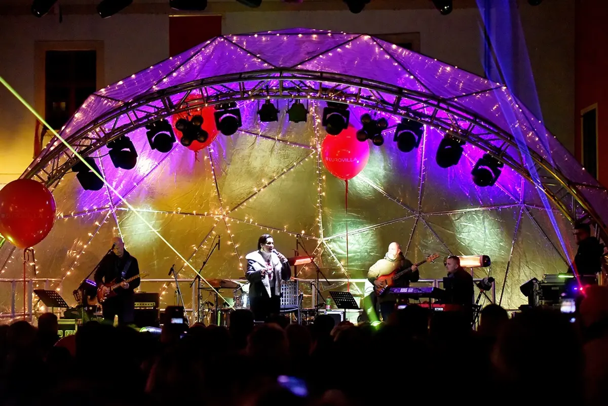 nina badric – vzhr 15 nina badric – vzhr 15