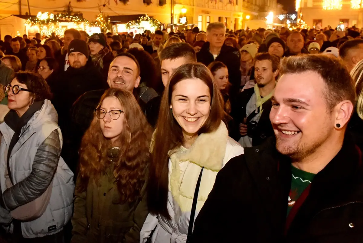 nina badric – vzhr 16 nina badric – vzhr 16